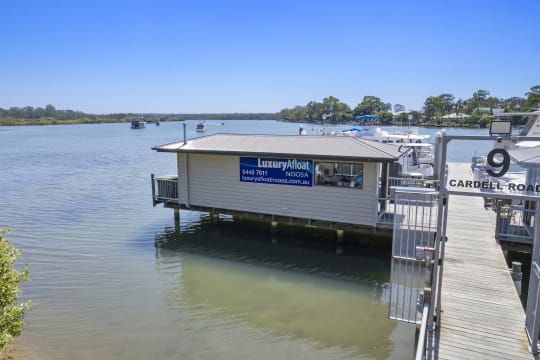 Unique Noosa River Lifestyle Opportunity!
