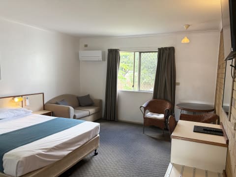 First Time Offered in 25 Years - 2509MI