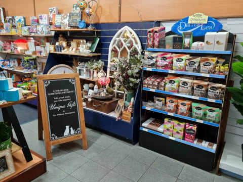 SUNSHINE COAST NEWSAGENCY/GIFT/TATTS BUSINESS FOR  SALE - PRICE REDUCTION $150,000 PLUS SAV