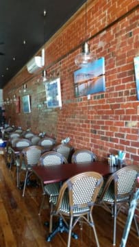 Cafe in the Heart of the Sun Country Playground