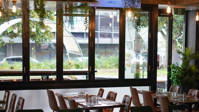 Iron River Bar & Grill – Proven Performer in Premium Highway Position