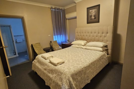 Imperial Hotel Cowra - Landmark Freehold Country Hotel