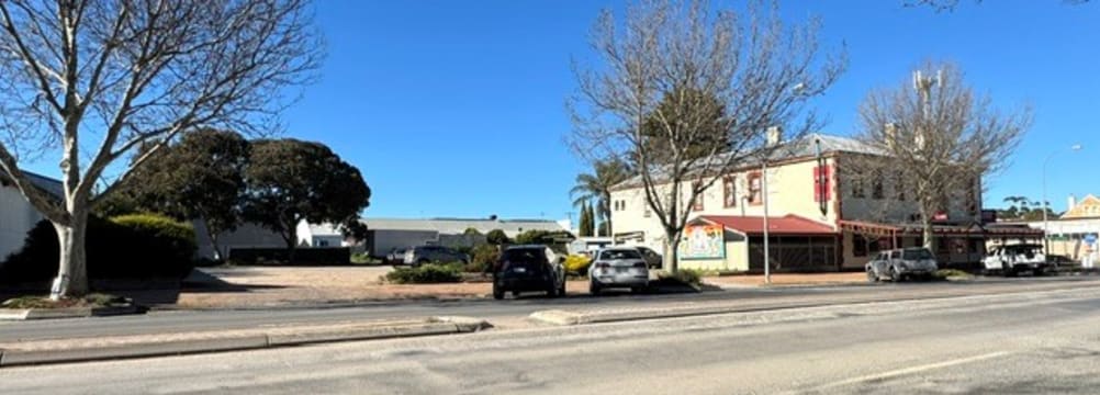 Maitland Hotel South Australia FREEHOLD INVESTMENT