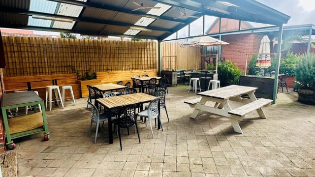 Historic Ballarat Pub with Accommodation & Multiple Income Streams
