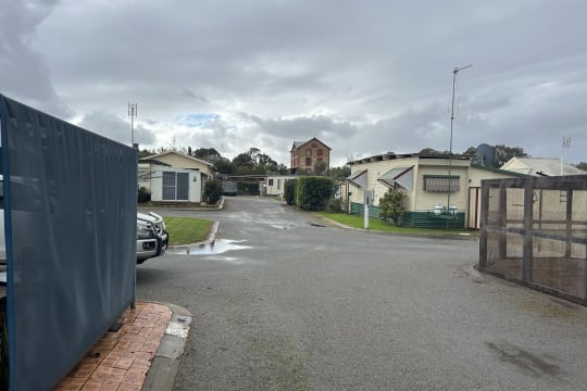 OLD MILL CARAVAN PARK DONGARA!!