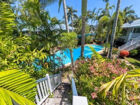 Exclusive - Fabulous Accommodation Business For Sale in Airlie Beach - ID 8365