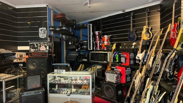 Guitar Village & Music School Frankston - comes with a large online commerce network, retail shop...