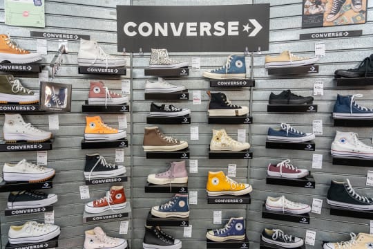 ATTWOODS SHOE STORE - HIGH END SHOE STORE MOUNT GAMBIER