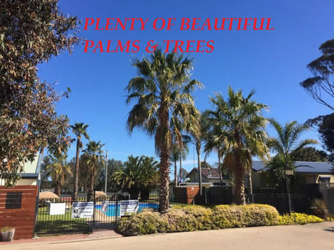 Caravan Park Approx 6 acres   Vendors terms