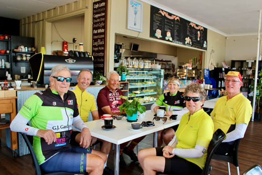 Café Restaurant Home Cooking with Take Away plus Beach House