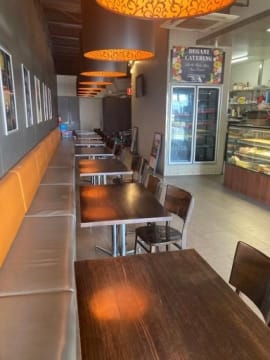 PORT MELBOURNE ’24 ATOMS’ CAFÉ FOR SALE