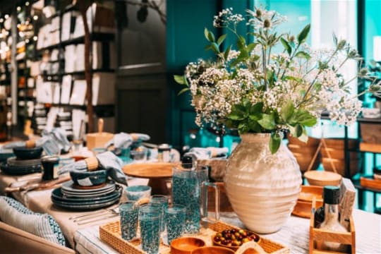 Thriving Award-Winning Café & Retail Business – Prime Historic Location