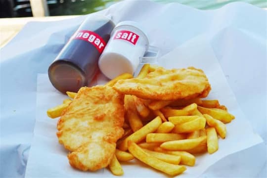 BUSY 6-DAY FISH & CHIPS - PRIME BALDIVIS LOCATION!