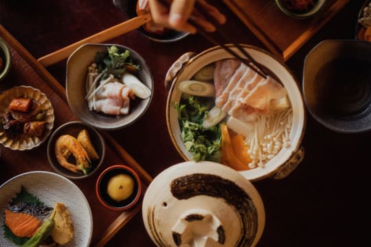 $20,000+ Weekly Takeaway Biz near Hawthorn for Sale