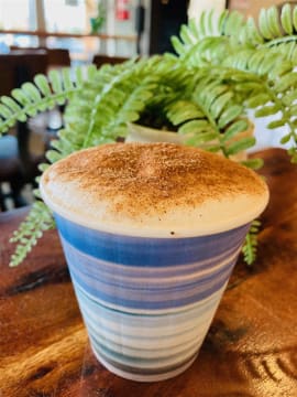 CHARMING ESTABLISHED CAFE FOR SALE