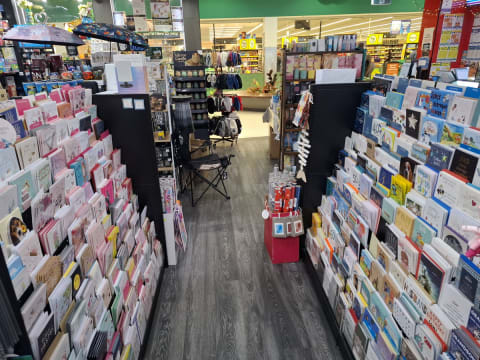 NEWSAGENCY PLUS TOBACCONIST FOR SALE  BUNDABERG SHOPPING CENTRE $350,000 PLUS SAV