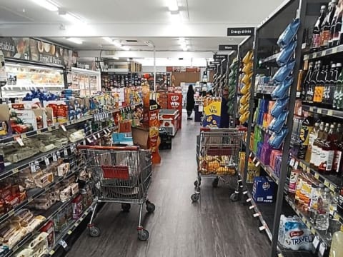 IGA Rokeby Supermarket Turnover $70,000k pk Offers Over $1,299,000+sav Netting in excess of $400K