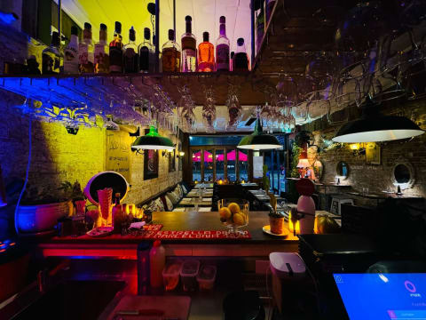 The Local Lounge / Bar / Cafe - (Formerly Despana Tapas Bar)