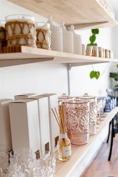 Roma and Kay Cafe - Popular cafe and gift store FOR SALE!