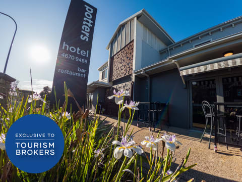 EXECUTIVE LONG TERM MONEY EARNER IN THE TOOWOOMBA CBD - 2900ML