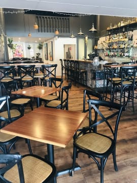 Award Winning Bar Port Macqaurie