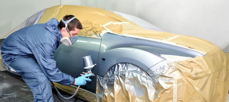 AUTO PANEL BEATERS SMASH REPAIR WORKSHOP JUST OFF FREEWAY