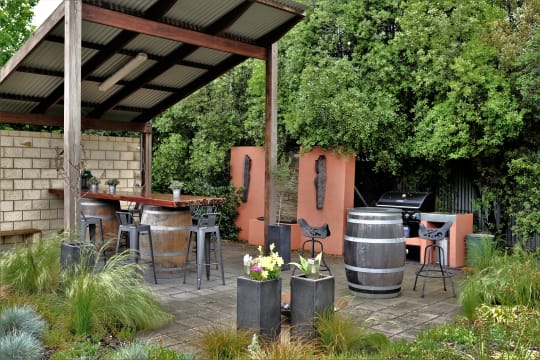 Great cash flow & long lease - Lifestyle accommodation business in wine country