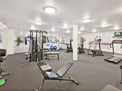 ESTABLISHED RESTAURANT/TAKEAWAY - PRIME LOCATION - BEST BUY AROUND!