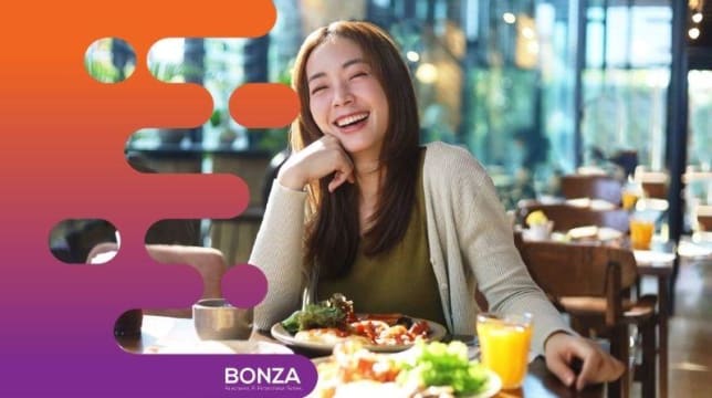 35600 Established Waterfront Restaurant - Strong Trade & Upstairs Apartment