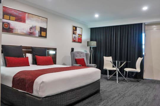 Motel for Sale - Large Central West Regional Service City