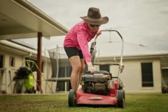 MOWER SALES & SERVICING – SOUTH BRISBANE