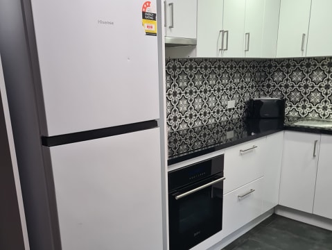 COUNTRY OPPORTUNITY WITH A BRIGHT FUTURE - 2453ML