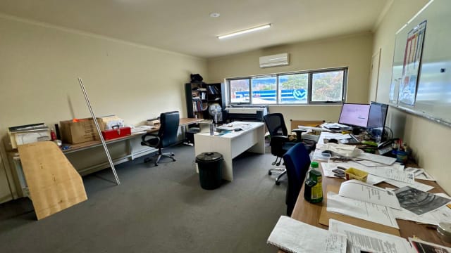 Industrial Plant & Equipment Sale – Fully Equipped Manufacturing Facility in Yarragon