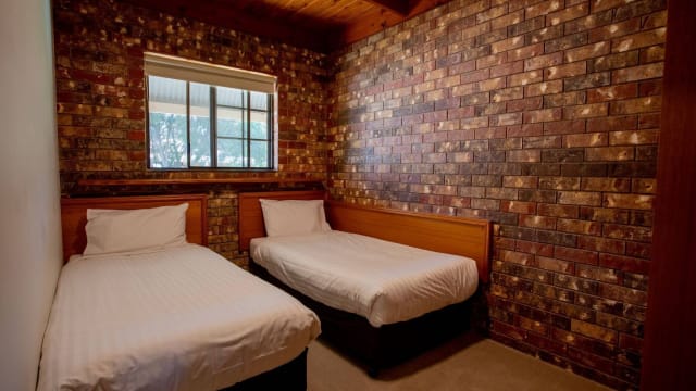 Cadell on the Murray -  Riverfront Motel Resort – Refurbished &  Secure Long Lease