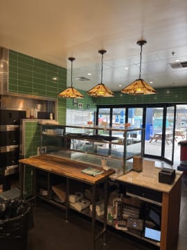 Scarborough Pizzeria — $80k Near-New Fit-Out, Walk-In Walk-Out