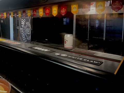 REGIONAL CITY HOTEL/MOTEL - 117HF