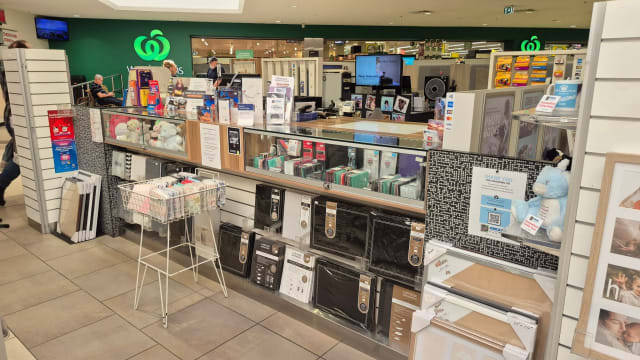 Busy Photographic shop in popular Shopping Centre