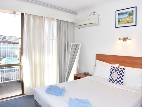 Riverside Waterfront Freehold or Passive Investment Motel Opportunity Port Macquarie NSW - 1131MF