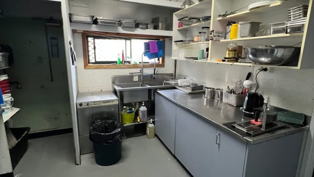 Henty St Fish N Grill