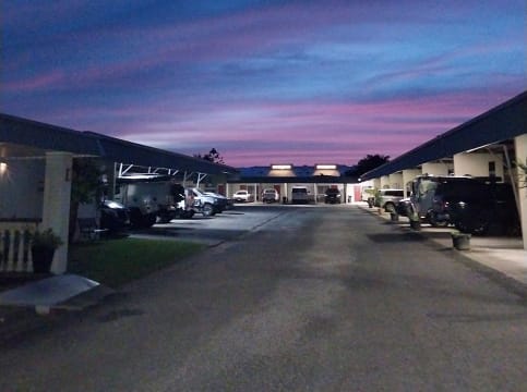 QLD Coastal Major Regional City - 2124ML