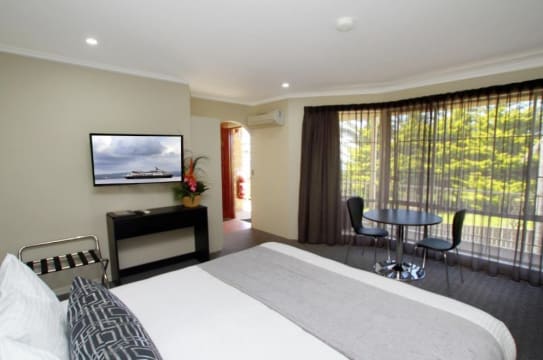 Leasehold Motel for Sale with Ocean View