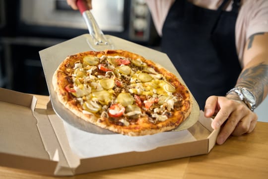 Calling all Pizza Lovers to the HOT MORNINGTON PENINSULA BEACH AREA IN RYE