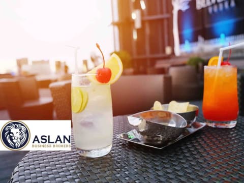 CAFE/RESTAURANT BUSINESS FOR SALE