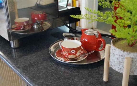 Successful, long-standing (40+ years in business) cafe for sale