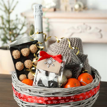 Coming Soon -  Established Online Gift Business