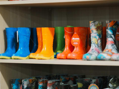 A perfect opportunity to make the tree change and make money from day one