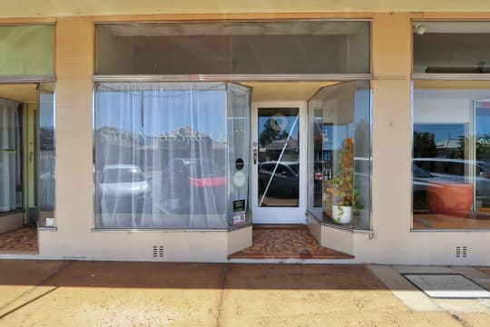 SALON SASS & CO - Established Reputation & Clientelle