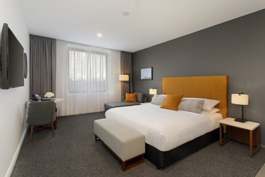FIRST TIME EVER OFFERED – GIPPSLAND'S LEADING HOTEL INVESTMENT | Resort Brokers ID : FH009290