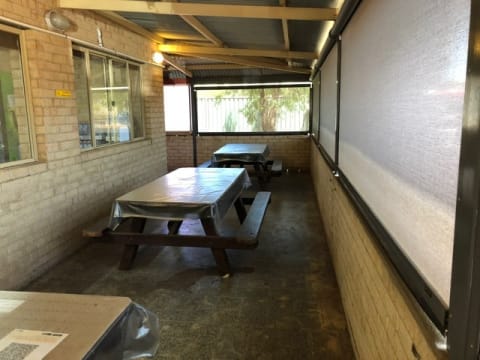 FANTASTIC SOUTH WEST CARAVAN PARK