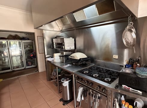 A BOUTIQUE COASTAL SANCTUARY WITH INCOME POTENTIAL - 2523MF